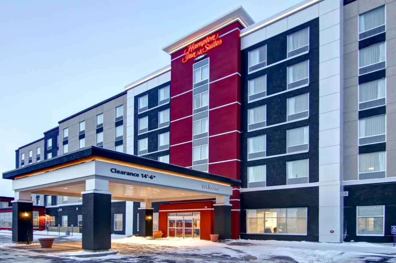 Hampton Inn & Suites By Hilton Grande Prairie Exteriér fotografie