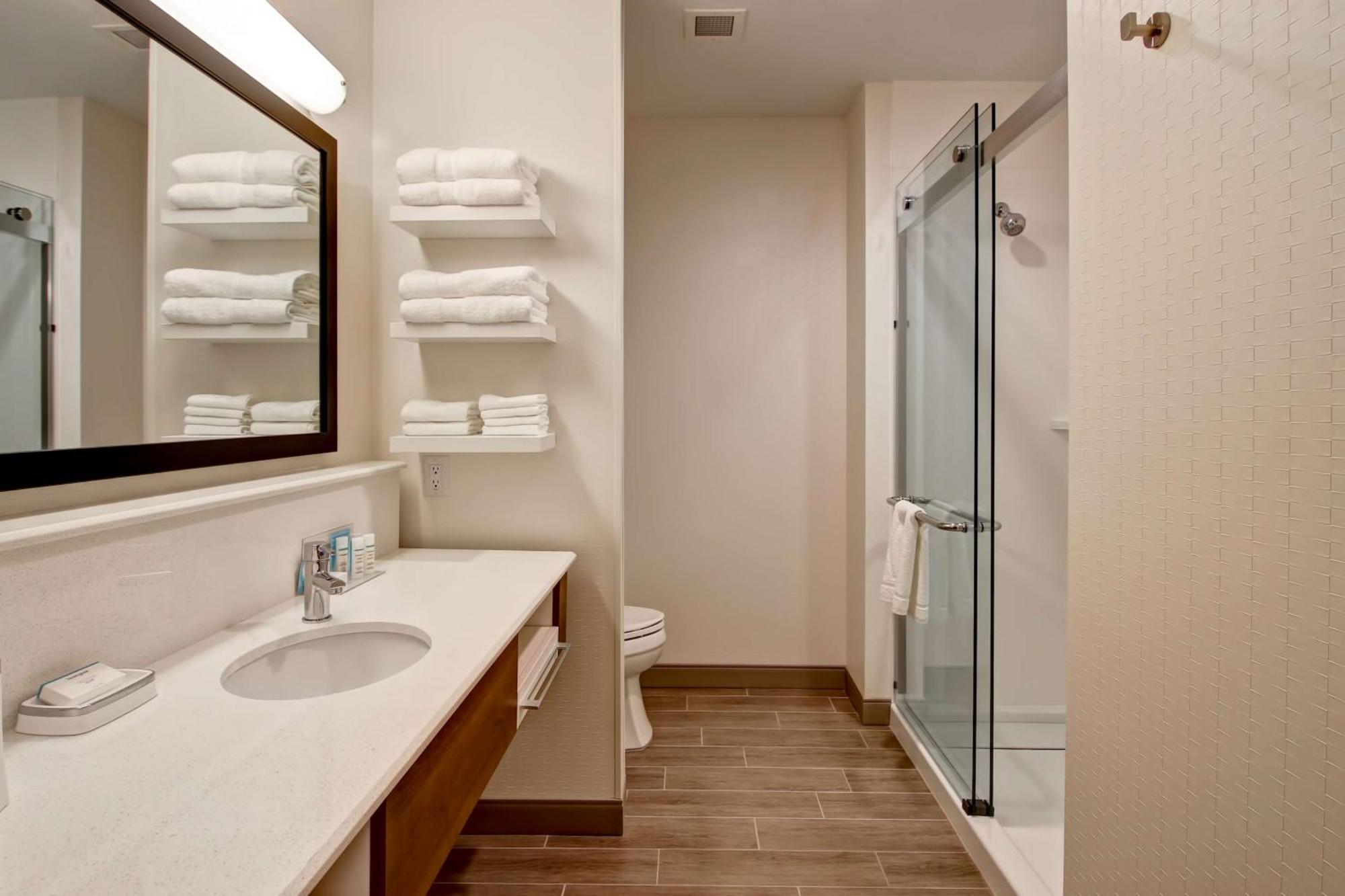 Hampton Inn & Suites By Hilton Grande Prairie Exteriér fotografie