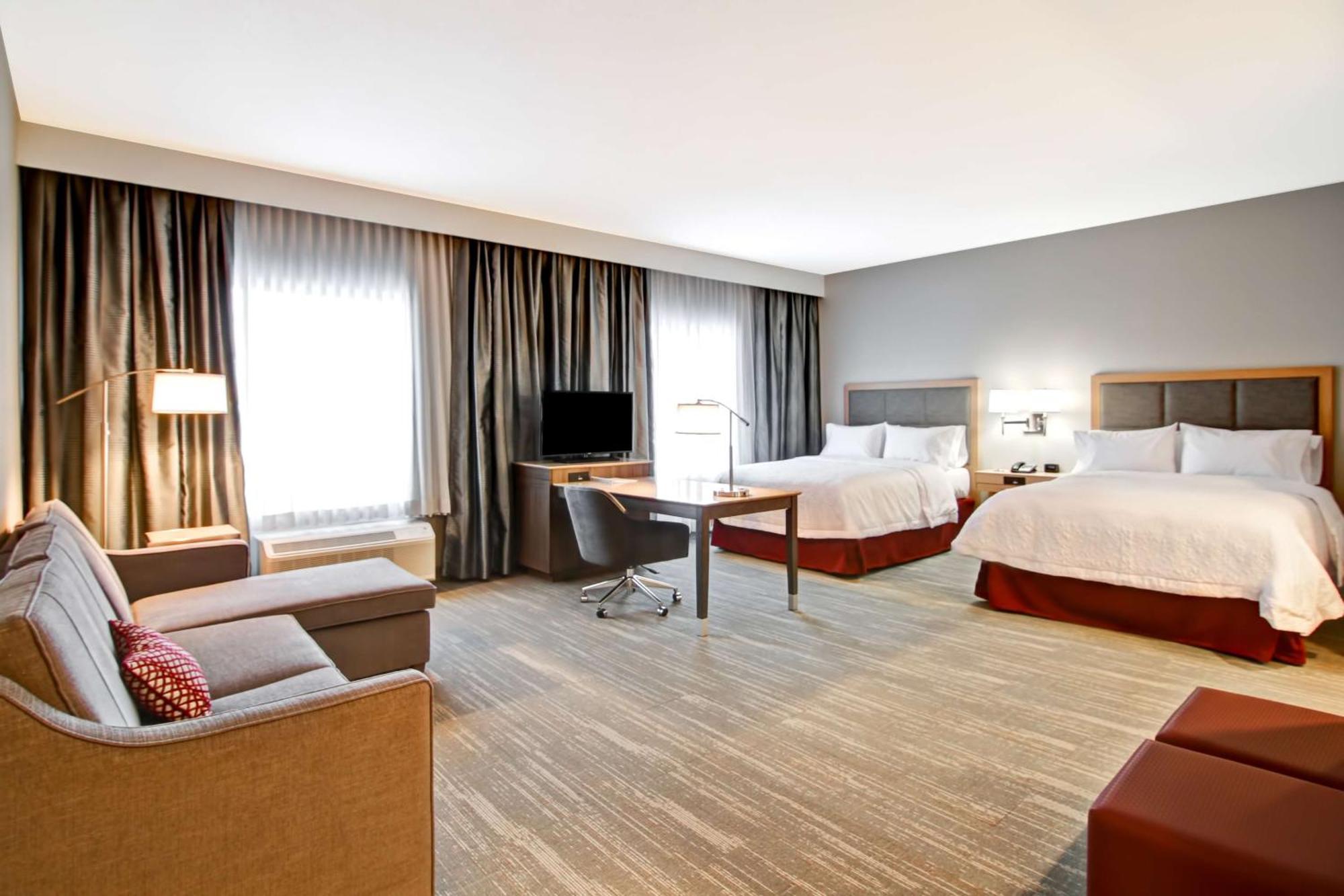 Hampton Inn & Suites By Hilton Grande Prairie Exteriér fotografie
