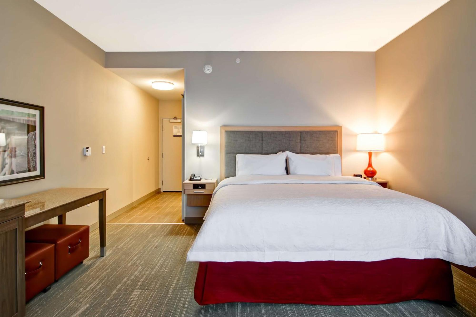 Hampton Inn & Suites By Hilton Grande Prairie Exteriér fotografie